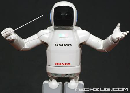 ASIMO Conducts the Detroit Symphony Orchestra